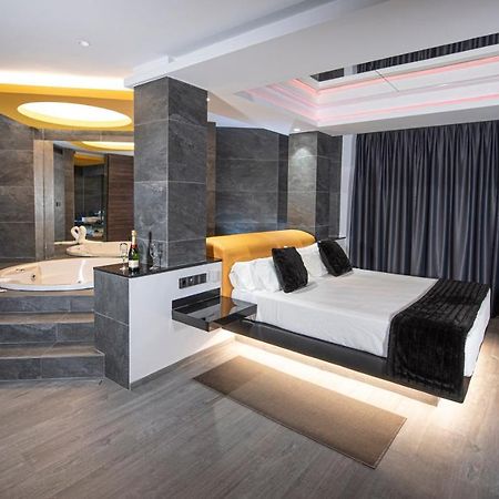Hotel Luve سان أنتونيو دي باناغيبير المظهر الخارجي الصورة
