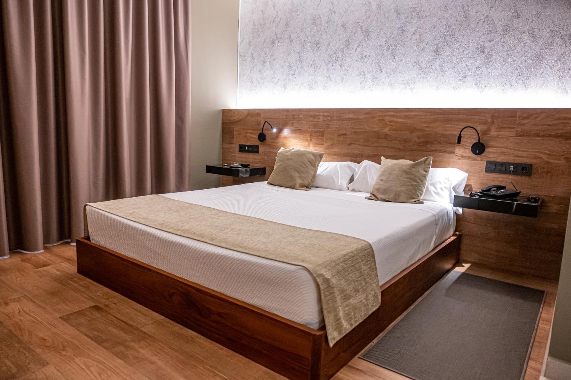 Hotel Luve سان أنتونيو دي باناغيبير المظهر الخارجي الصورة
